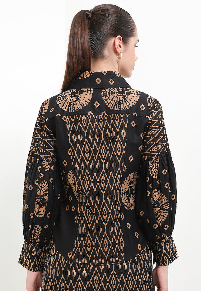 Woman's Shirt Trumpet/Sleeve Cut&Sew