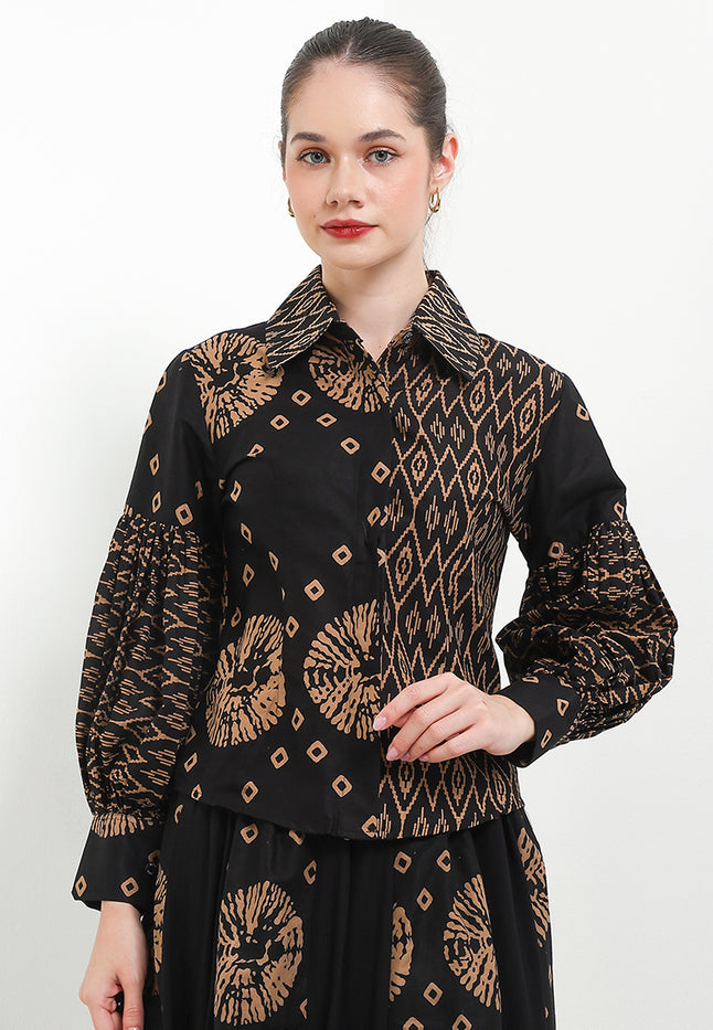 Woman's Shirt Trumpet/Sleeve Cut&Sew