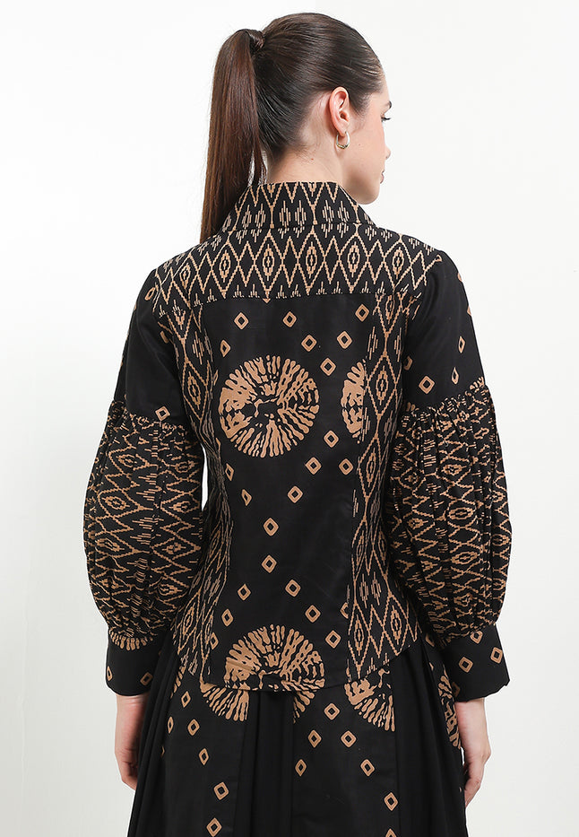 Woman's Shirt Trumpet/Sleeve Cut&Sew