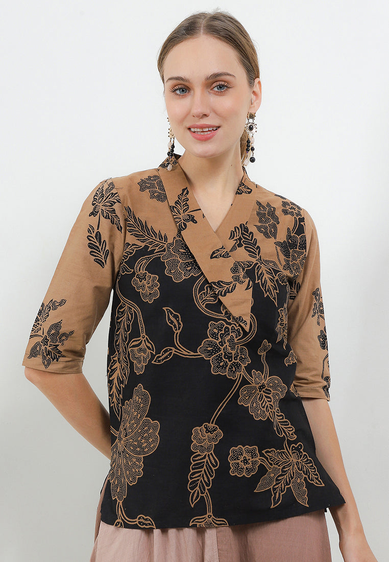 Blouse TieButton 3/4-length Sleeves