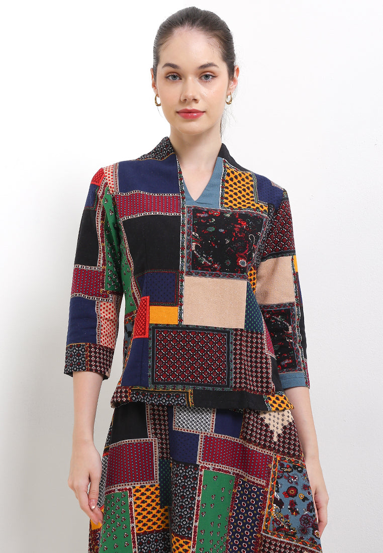 B.Swan-necked 7/8-Length Slv+Lining