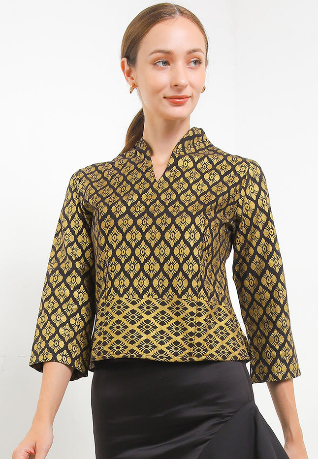 B.Swan-Necked 7/8-Length Sleeves+Lining