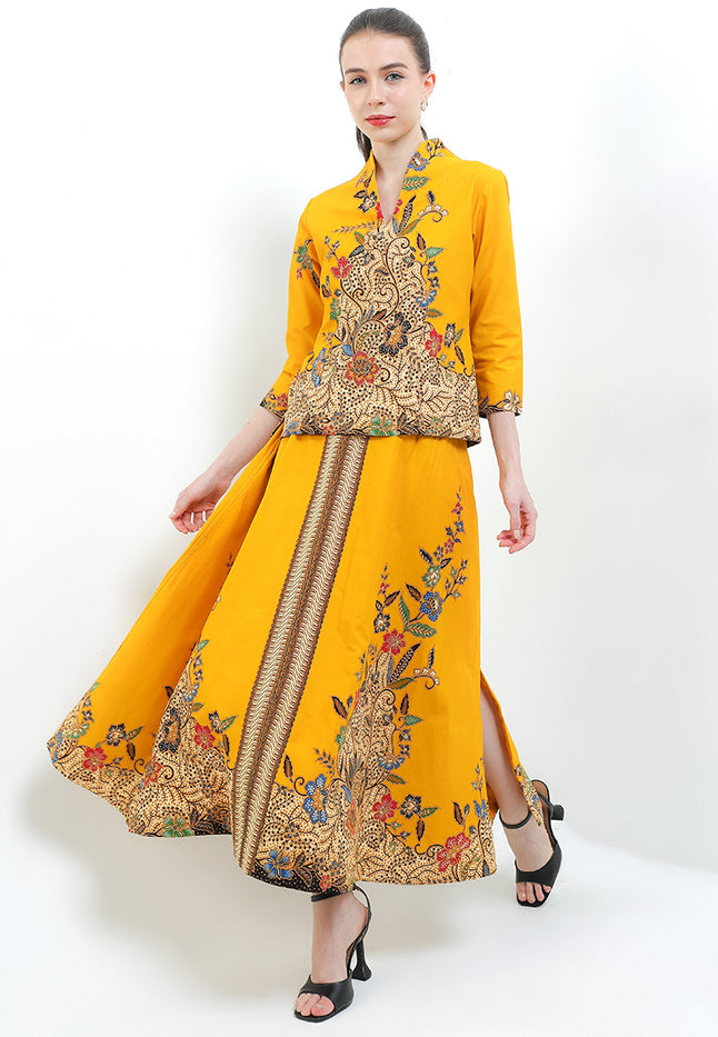 B.Swan-necked 7/8-Length Slv+Lining