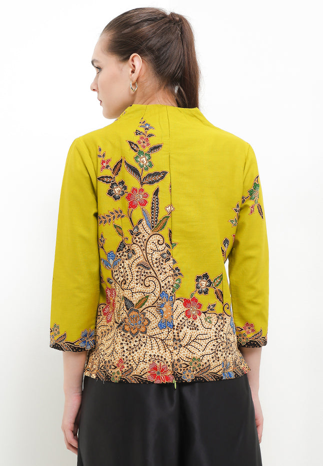 B.Swan-necked 7/8-Length Slv+Lining