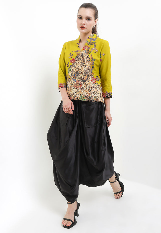 B.Swan-necked 7/8-Length Slv+Lining