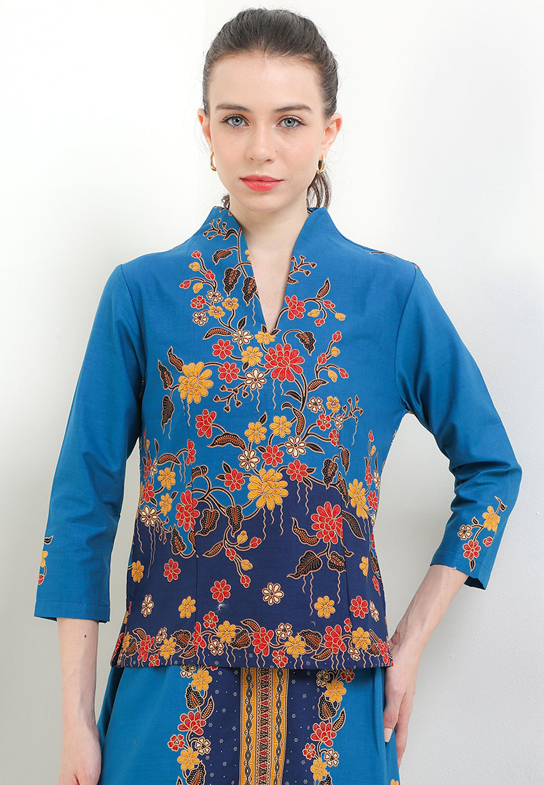 B.Swan-necked 7/8-Length Slv+Lining