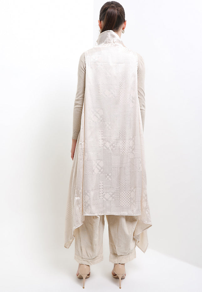 Flowing Cardigan Sleeveless