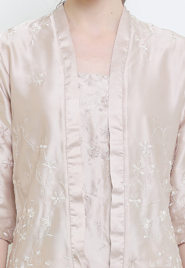 Kebaya Embroidered Regular 3/4-length Sleeves