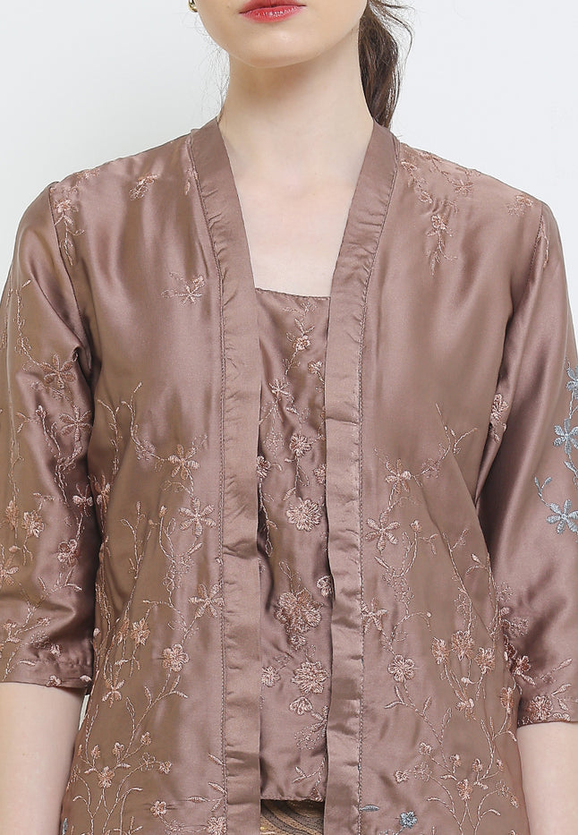 Kebaya Embroidered Regular 3/4-length Sleeves
