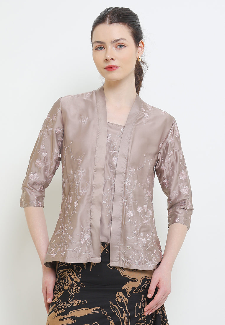 Kebaya Embroidered Regular 3/4-length Sleeves
