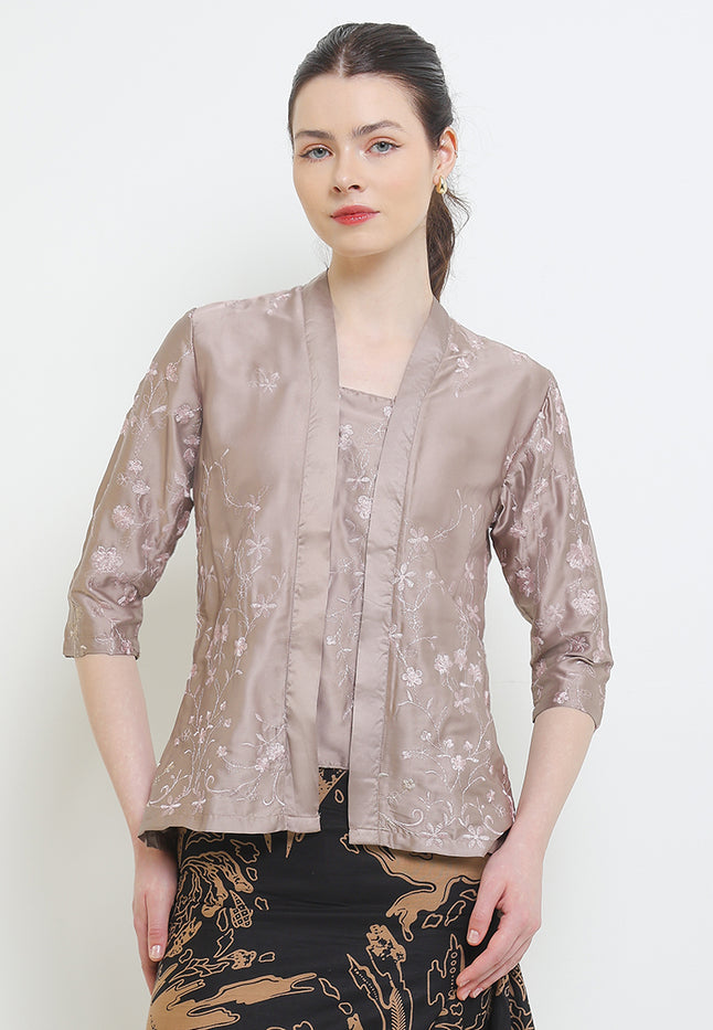 Kebaya Embroidered Regular 3/4-length Sleeves