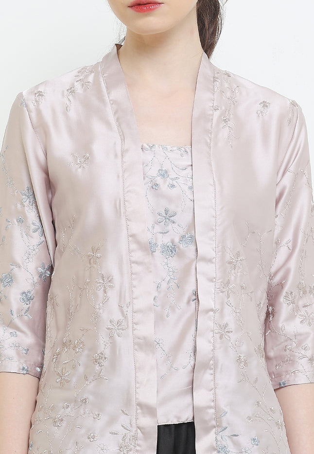 Kebaya Embroidered Regular 3/4-length Sleeves