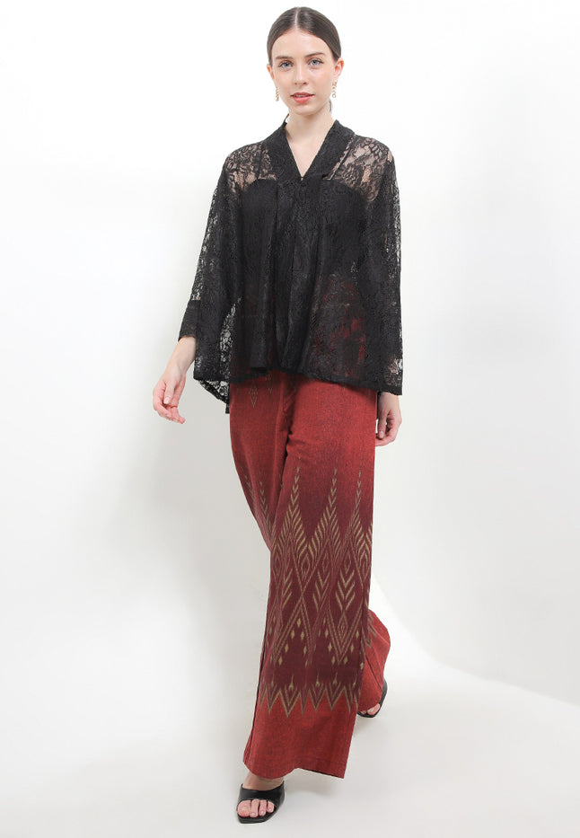 Kebaya Wenny 7/8-length Sleeves