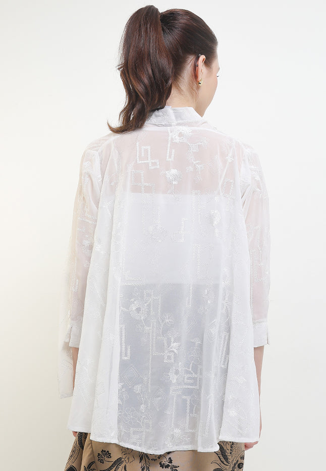 Kebaya Embroidered Weny-Kutu 7/8-length Sleeves