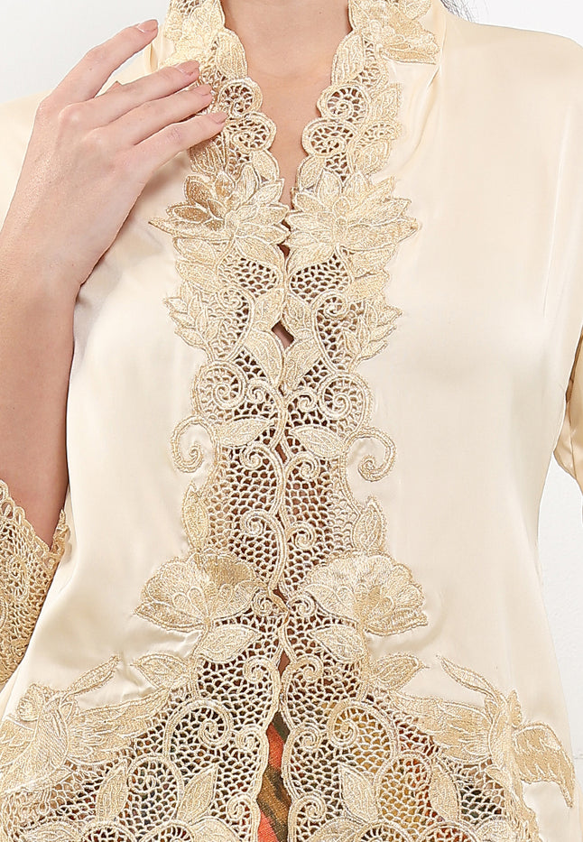 Embroidery Kebaya 7/8-Sleeve>LOTUS Unicolor