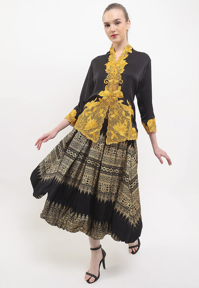 Embroidery Kebaya 7/8-Sleeve>LOTUS UniContrast