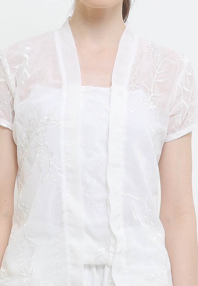 Kebaya Embroidered Kutu CAP-Sleeves
