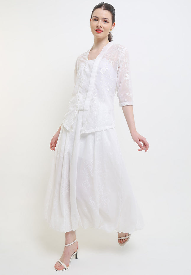 Kebaya Embroidered Kutu 7/8-length Sleeves