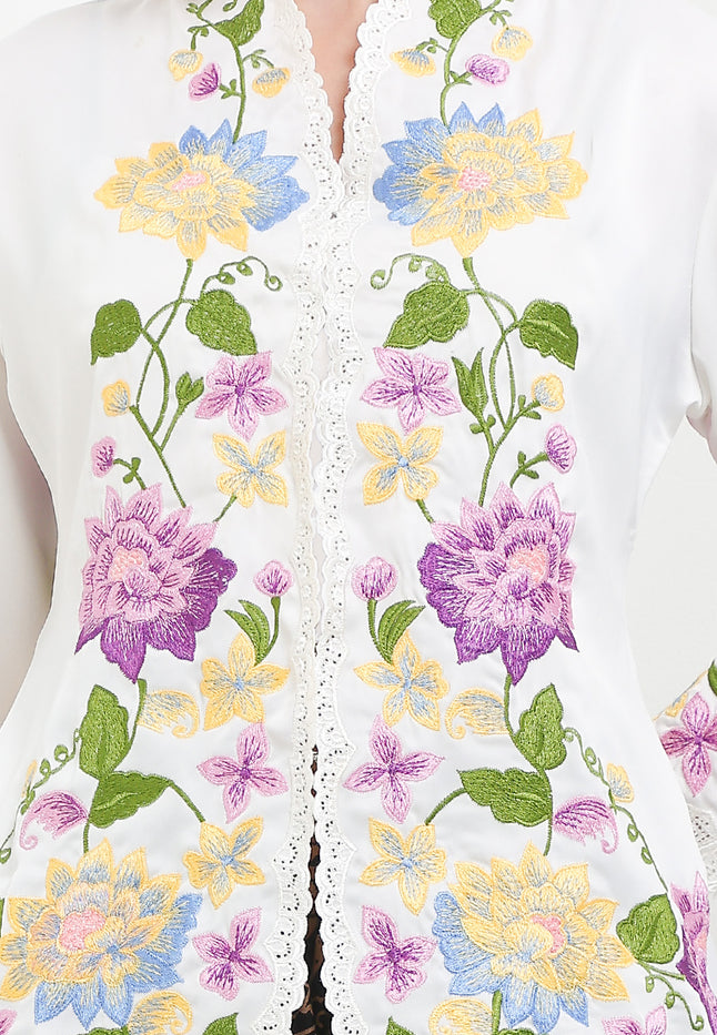 Embroidery Manual Kebaya 7/8-Sleeve>Splash Floral