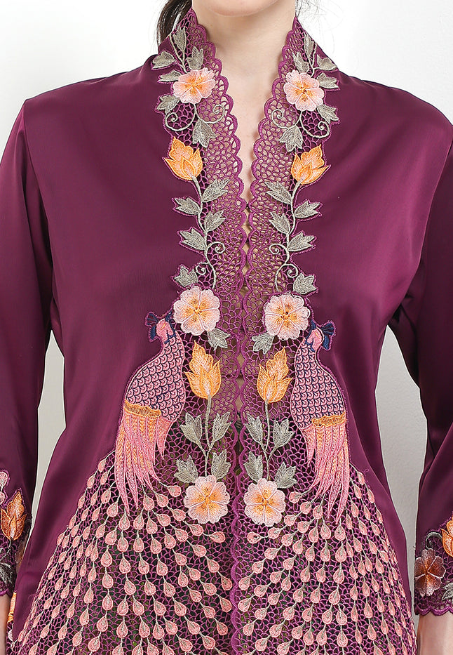 Embroidery Kebaya 7/8-Sleeve>Peacock Colored