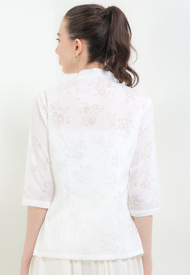Kebaya Batik Regular 3/4-Sleeve