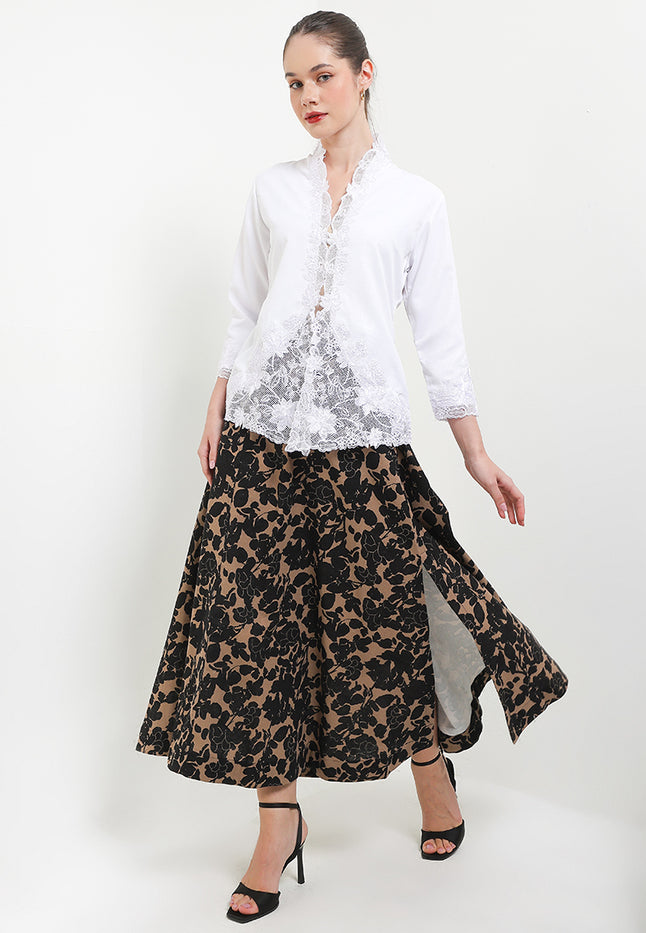 Embroidery Kebaya 7/8-Sleeve>Rancang Sirih