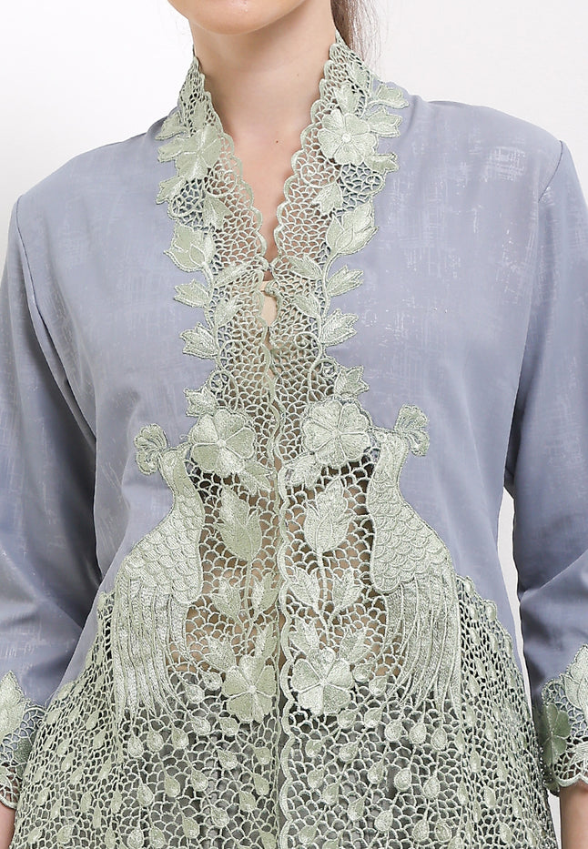Embroidery Kebaya 7/8-Sleeve>Peacock Unicolor
