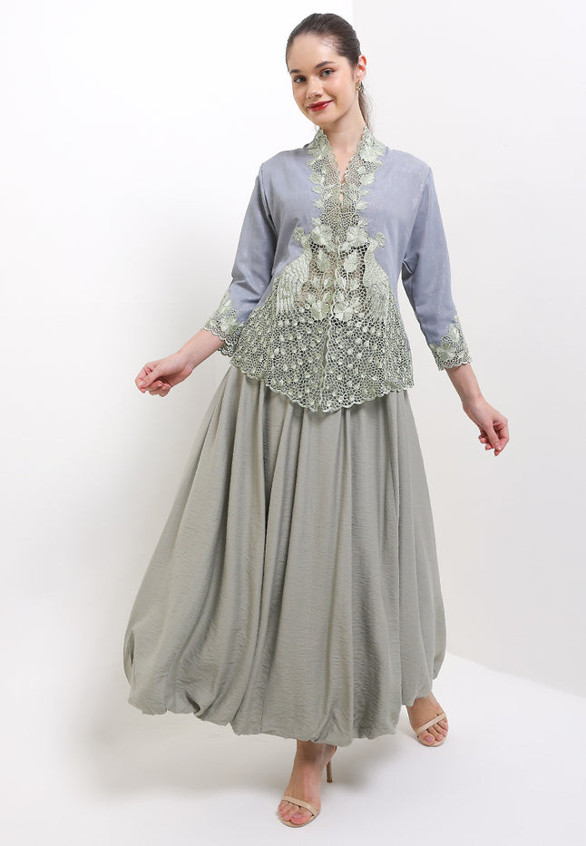 Embroidery Kebaya 7/8-Sleeve>Peacock Unicolor