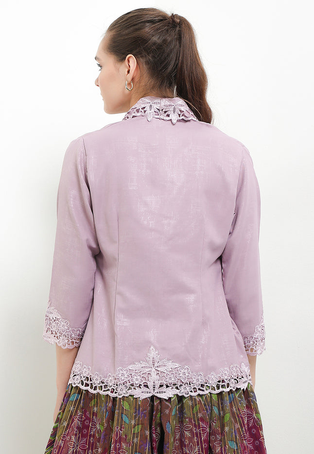 Embroidery Kebaya 7/8-Sleeve>Pepaya Leaves