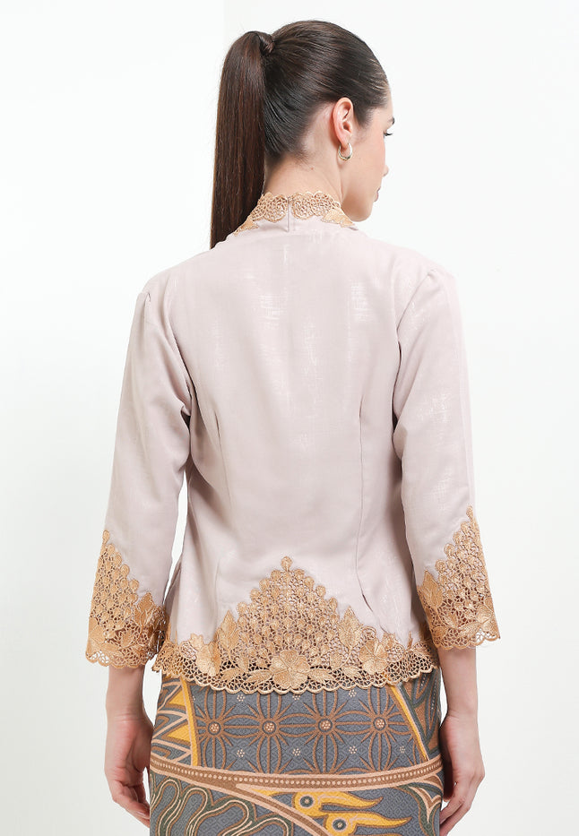 Embroidery Kebaya 7/8-Sleeve>Peacock UniContrast