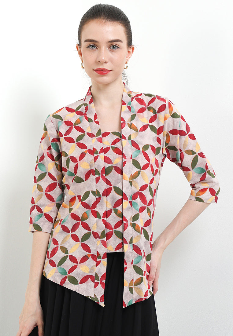 Kebaya Kutu Baru 3/4-length Sleeves