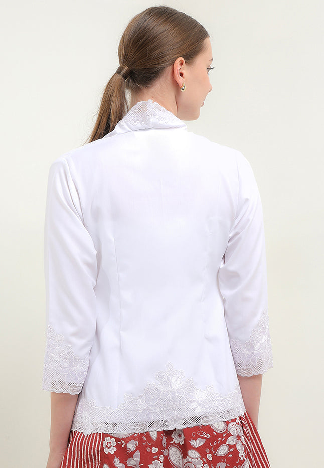 Embroidery Kebaya 7/8-Sleeve>Rancang Sirih