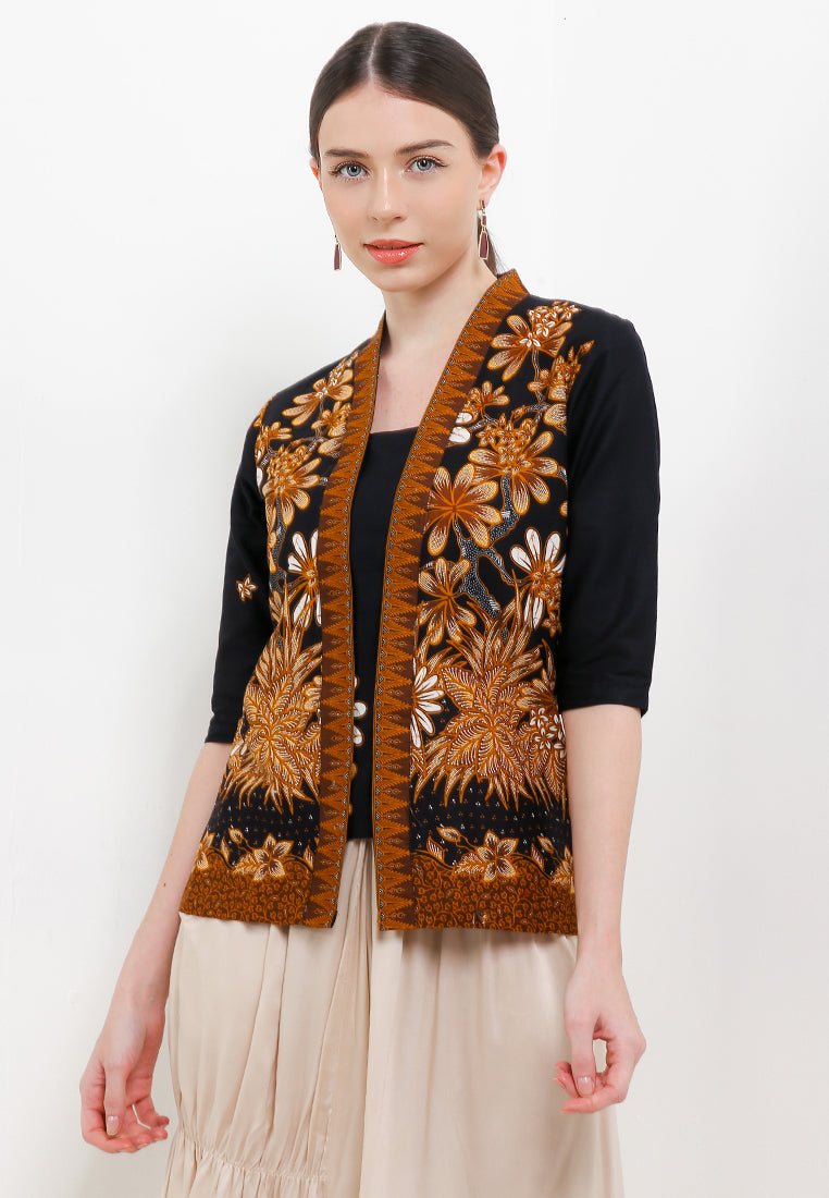 KEBAYA Batik Classic Regular 3/4-length Sleeves