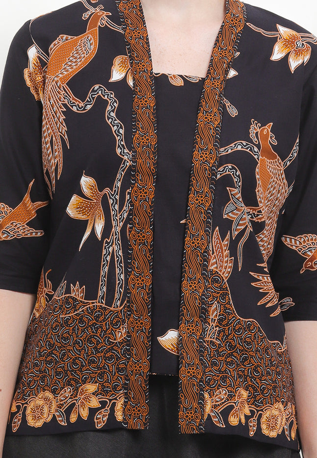 KEBAYA Batik Classic Regular 3/4-length Sleeves