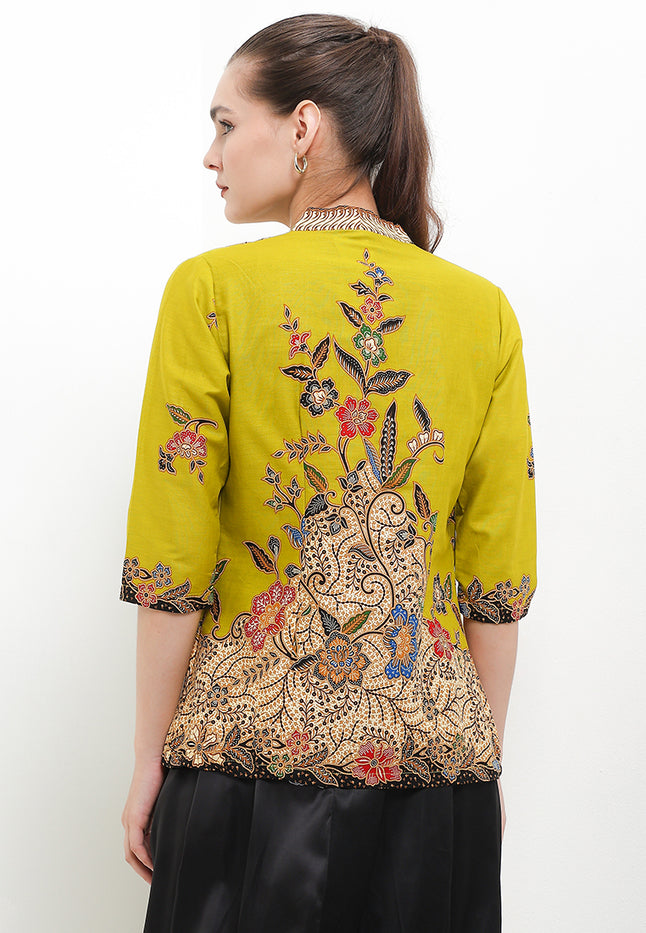 Kebaya Batik Regular 3/4-Sleeve