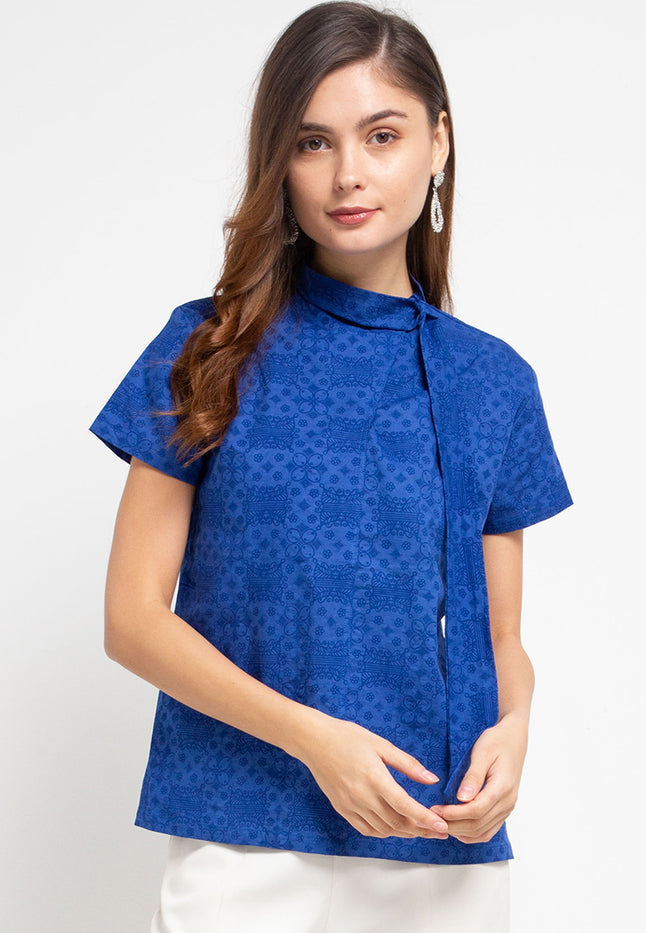 Blouse Collar Asymetris