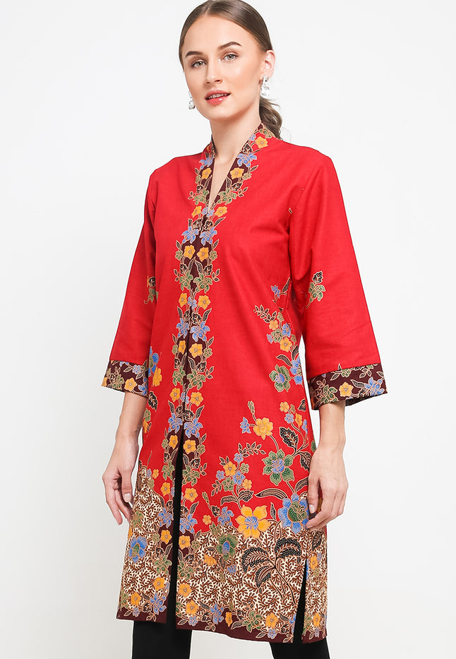 Kebaya Dress Batik Pesisiran 7/8-length Sleeves Tara+Tricot